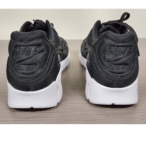 Nike 'Air Max 1 Ultra Plush' Sneaker 844882-001 Black Womens Size 6 / 36.5 - Picture 4 of 6